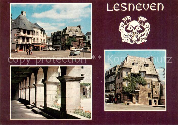 Lesneven 29 Finistere La place General le Flo et le Cloitre de la Retraite