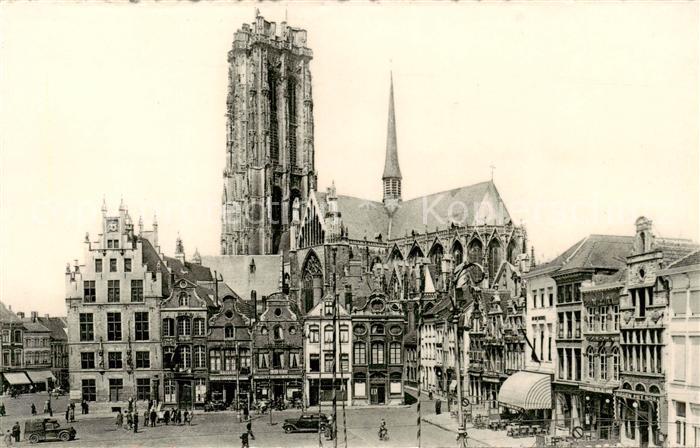 Mechelen Limburg NL Grote Markt met zicht op Sint Romboutsteren