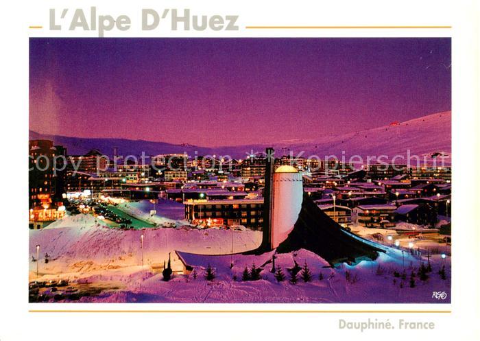 Alpe d Huez Isere La station au crepuscule