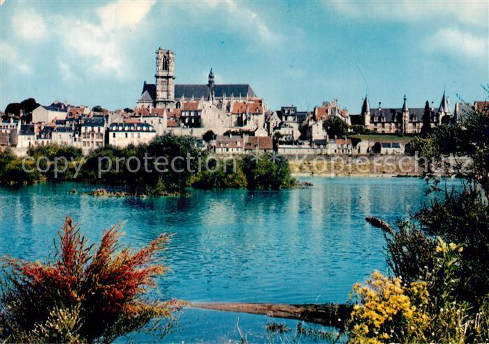Nevers 58 La Loire La Cathedrale Le Palais Ducal