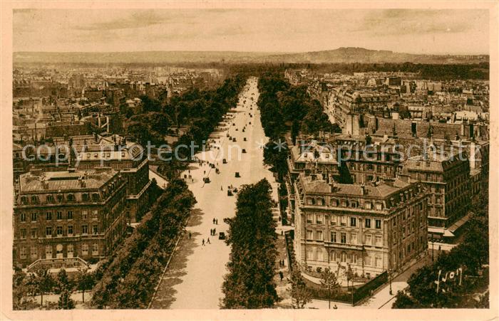 Paris 75 Avenue Foch vue de l’Arc de Triomphe Le Mont Valerien