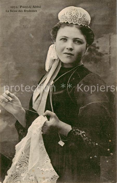 Pont-l Abbe 29 Finistere La Reine des Brodeuses
