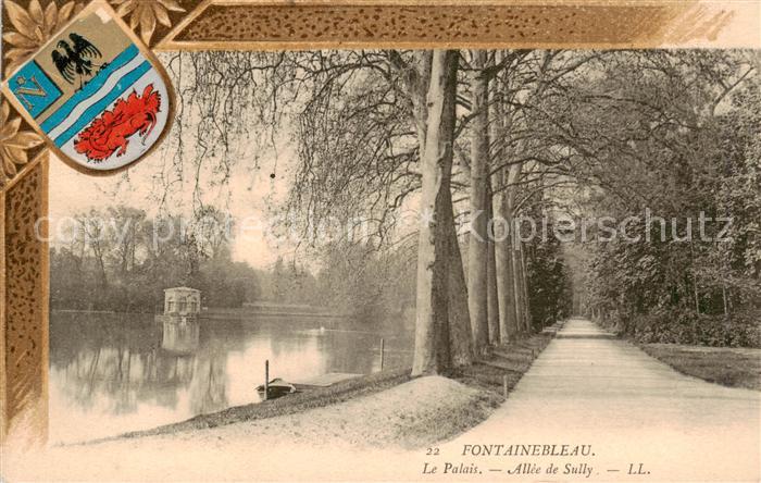 Fontainebleau 77 Seine et Marne Le Palais Allee de Sully