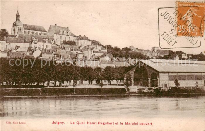 Joigny 89 Yonne Le Quai Henri Ragobert et le Marche couvert