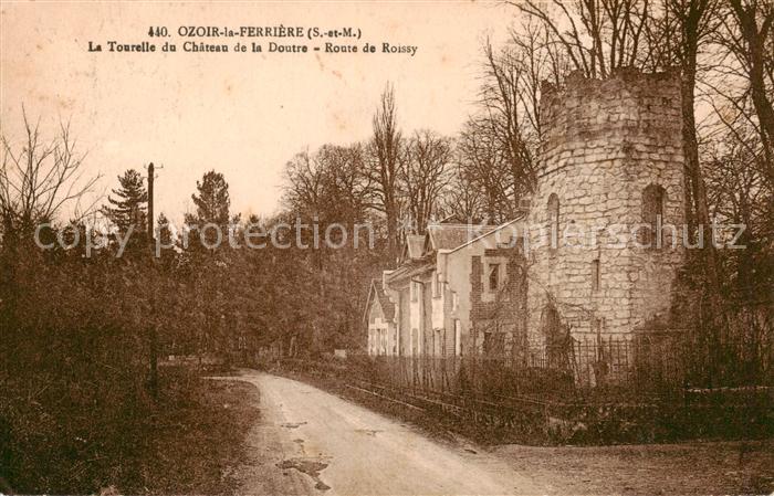 Ozoir-la-Ferriere Ozouer-la-Ferriere 77 La Tourelle du Chateau de la Doutre Rout