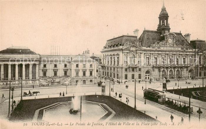 Tours 37 Le Palais de Justice Hotel de Ville et la Place