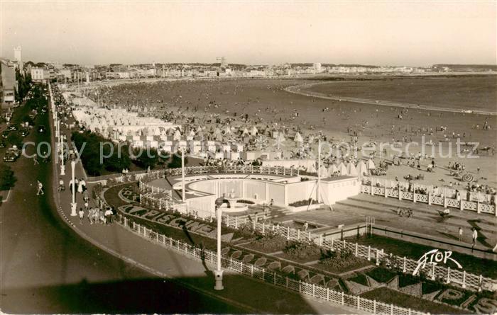 Les Sables-d Olonne 85 La Plage et le Remblai