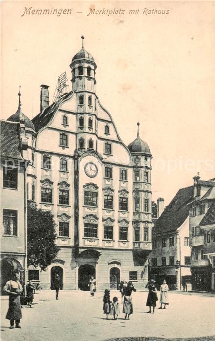 Memmingen Bayern Marktplatz mit Rathaus
