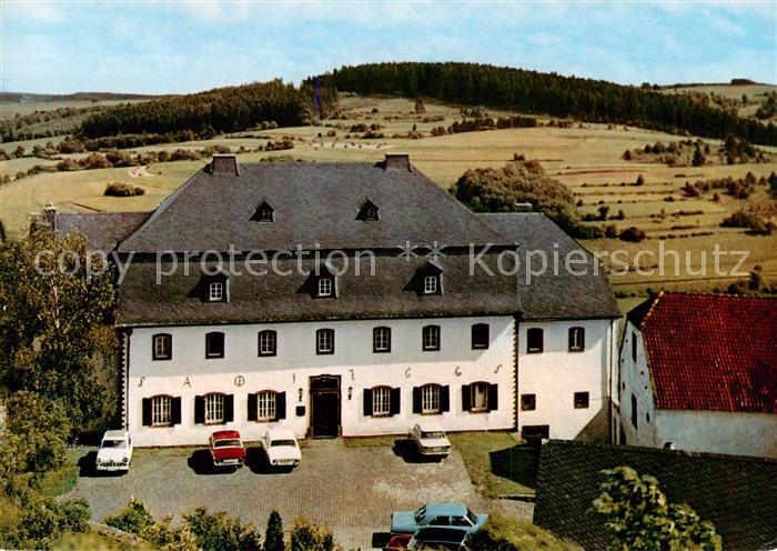 Kronenburg Eifel Schlosshotel Das Burghaus Restaurant Pension