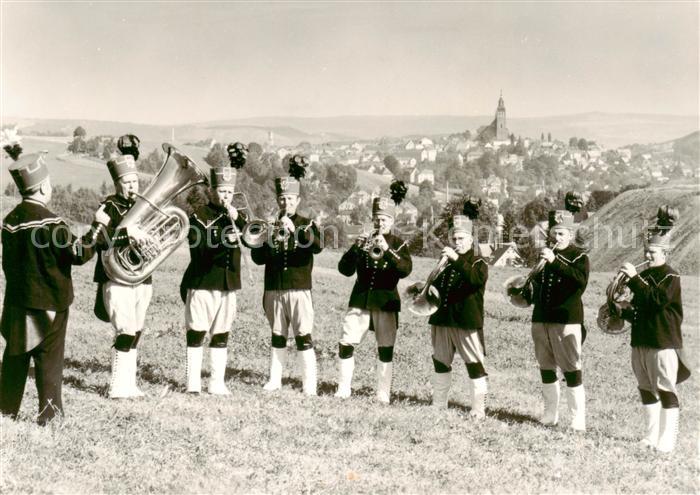 Schneeberg  Erzgebirge Schneeberger Bergmusikanten in historischen Trachten