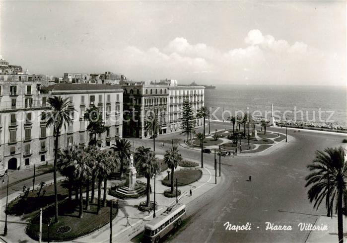 Napoli Neapel IT Piazza Vittoria