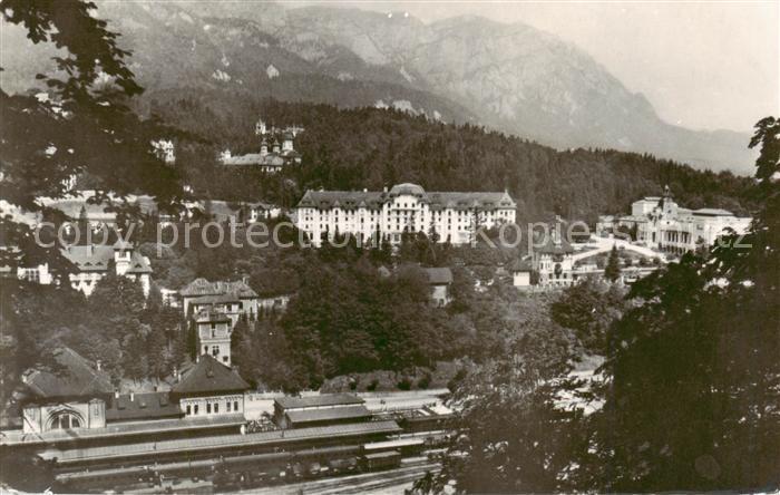 Sinaia Vedere spre muntii Bucegi