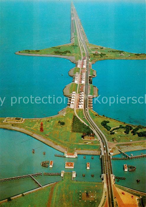 Afsluitdijk NL Stevinsluizen Fliegeraufnahme