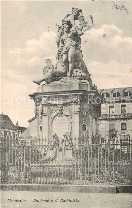 MANNHEIM BW Denkmal auf dem Marktplatz