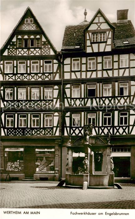 Wertheim Main Fachwerkhaeuser am Engelsbrunnen
