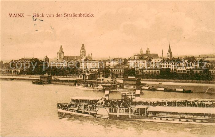Mainz  Rhein Blick von der Strassenbruecke