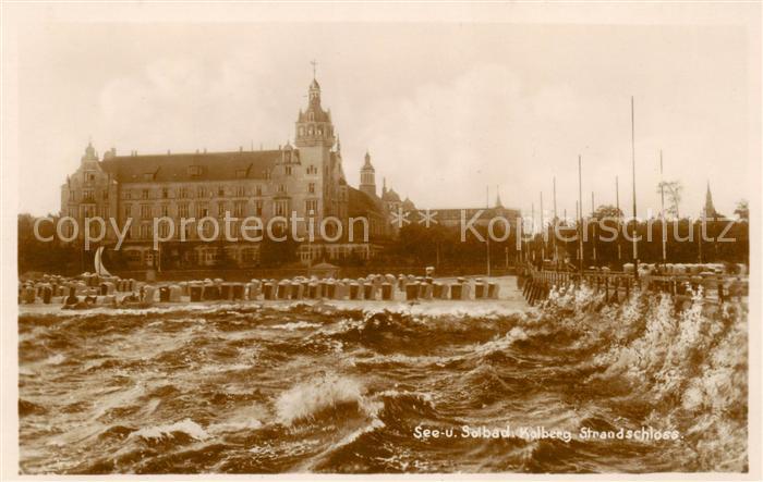 Kolberg  Ostseebad Kolobrzeg PL See und Solbad Strandschloss