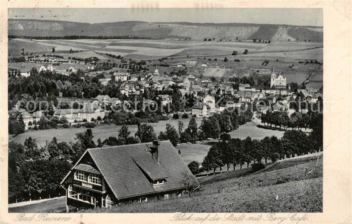 Bad Reinerz Duszniki-Zdrój PL Blick auf die Stadt mit Berg Cafe