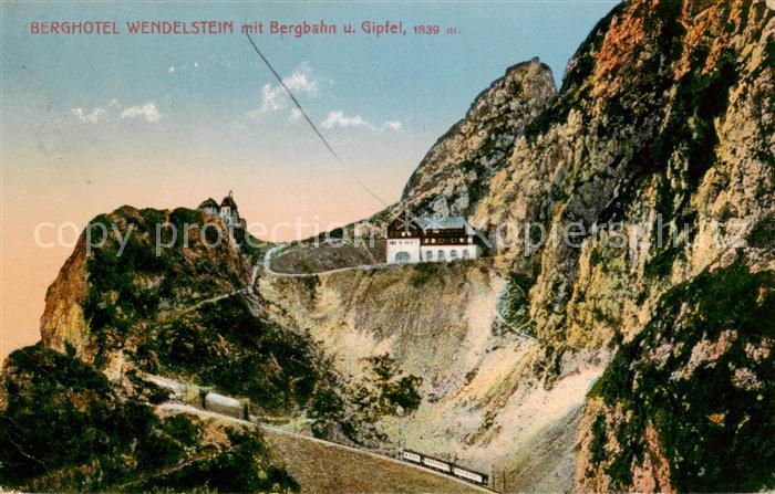 Wendelsteinhaus 1724m Bayrischzell mit Bergbahn und Gipfel