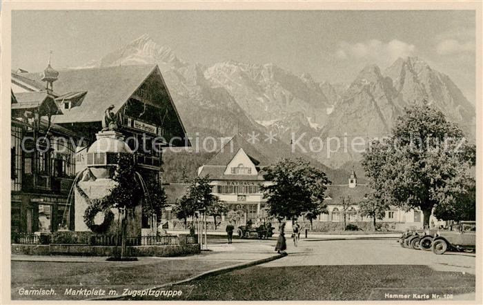 GARMISCH-PARTENKIRCHEN Bayern Marktplatz mit Zugspitzgruppe