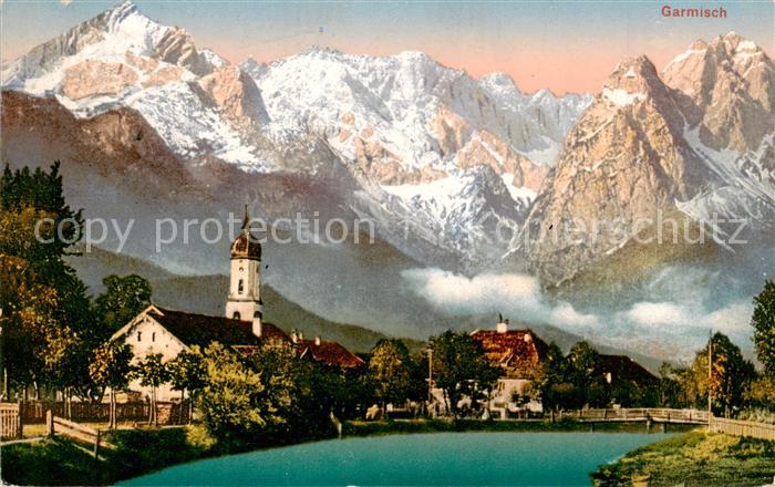 GARMISCH-PARTENKIRCHEN Bayern Panorama mit Kirche