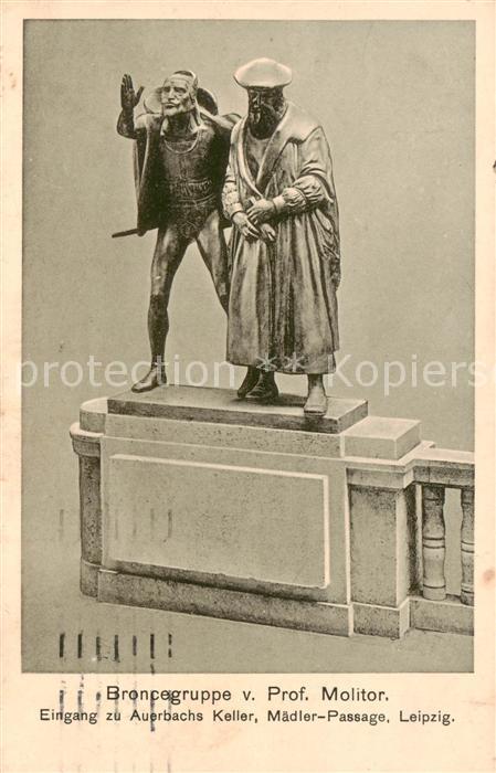 LEIPZIG Sachsen Broncegruppe von Prof Molitor Eingang zu Auerbachs Keller Maedle