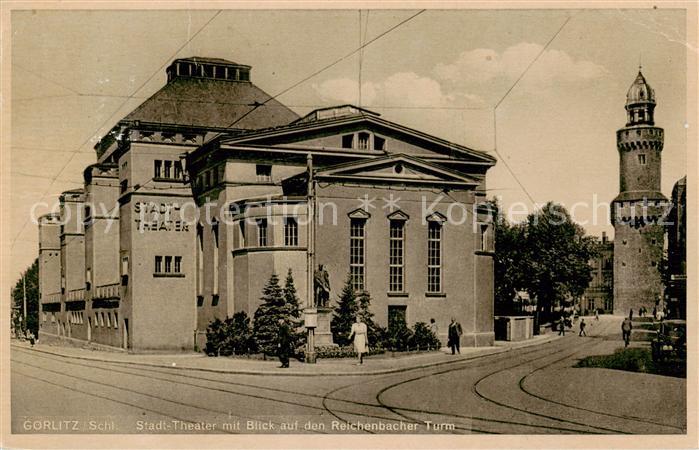 Goerlitz  Sachsen Stadt Theater mit Blick auf den Reichenbacher Turm