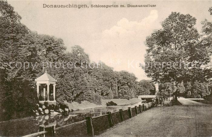 Donaueschingen Schlossgarten mit Donauausfluss