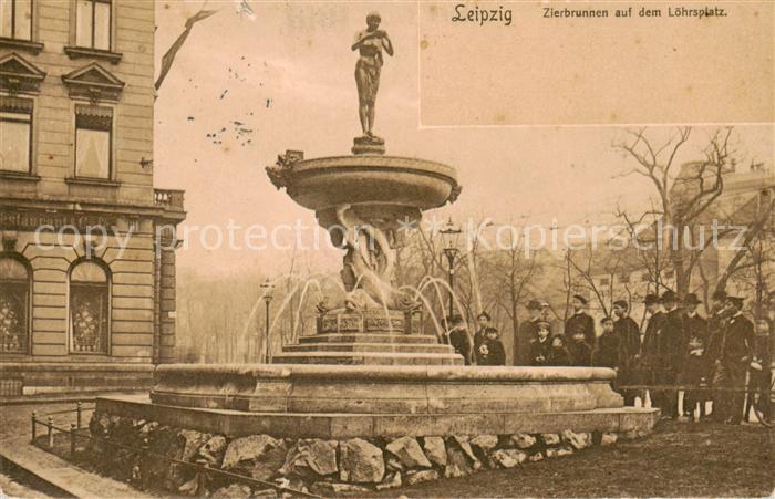 LEIPZIG Sachsen Zierbrunnen auf dem Loehrsplatz