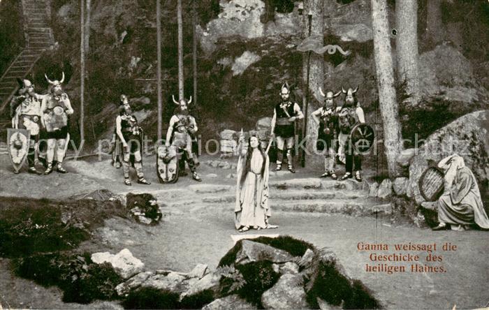 Wunsiedel Bergfestspiel Die Losburg Ganna weissagt die Geschicke des heiligen Ha