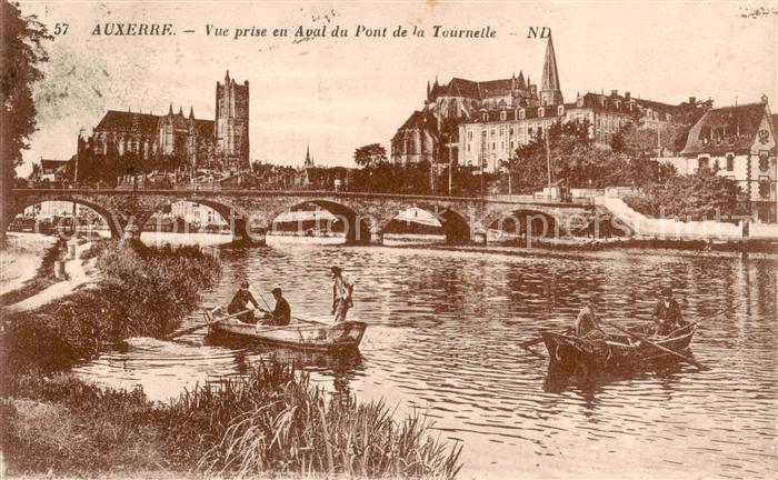 Auxerre 89 Vue prise en Aval du Pont de la Tournelle