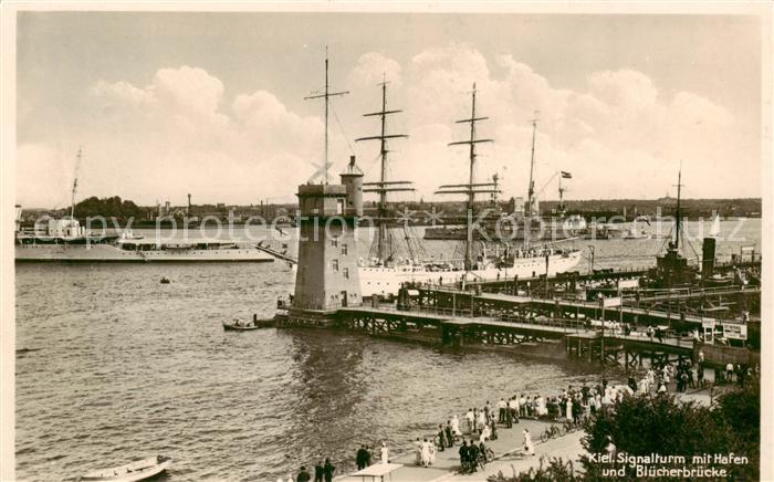 KIEL  CITY Signalturm mit Hafen und Bluecherbruecke