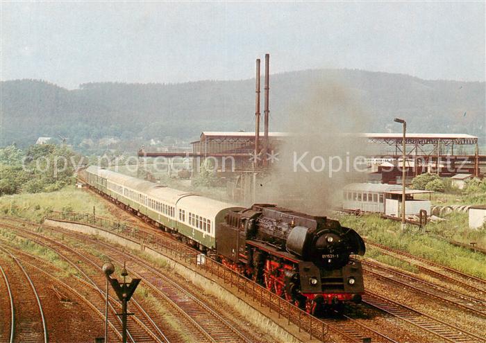 Lokomotive Lok 011531 mit P 8017 Saalfeld