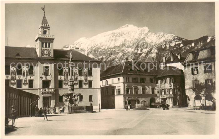 Bad Reichenhall Rathausplatz mit dem Hochstaufen