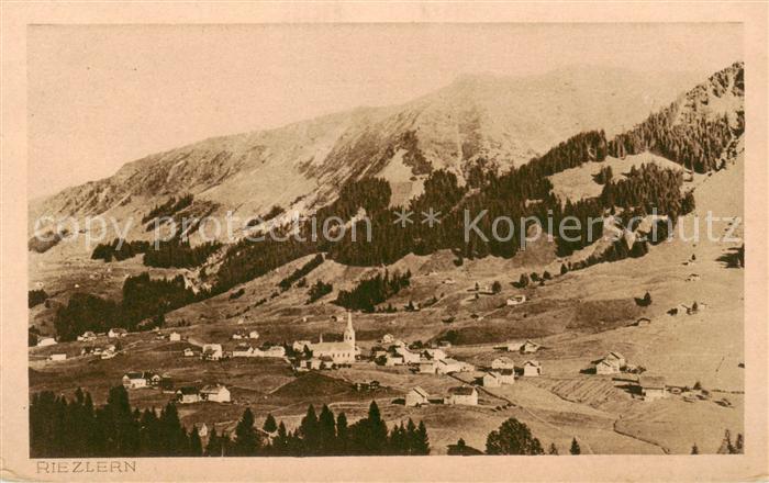 Riezlern Kleinwalsertal Vorarlberg mit Fellhorn