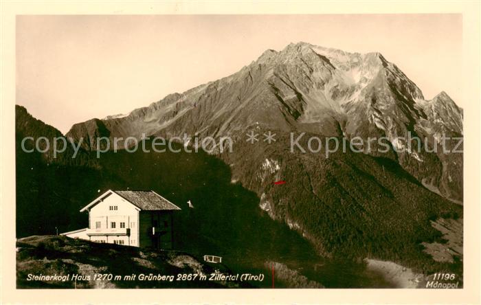 Steinerkogelhaus 1270m Brandberg Zillertal Tirol AT mit Gruenberg
