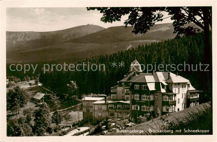 Brueckenberg Krummhuebel Riesengebirge PL Panorama mit Schneekoppe