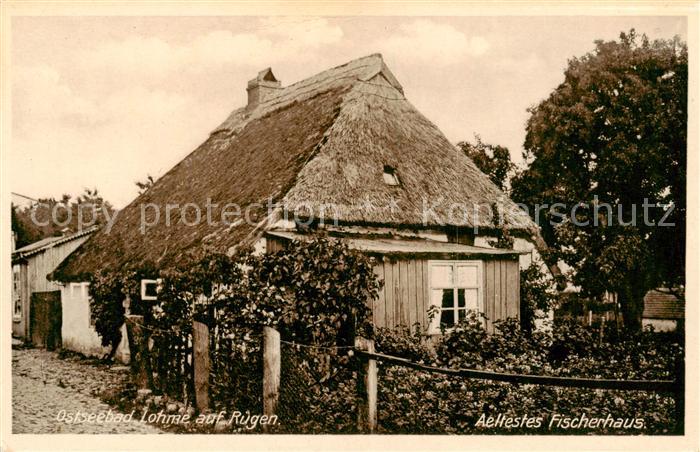 Lohme Ruegen aeltestes Fischerhaus