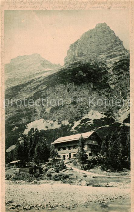 Angerhuette 1367m Grainau im Hinterreintal