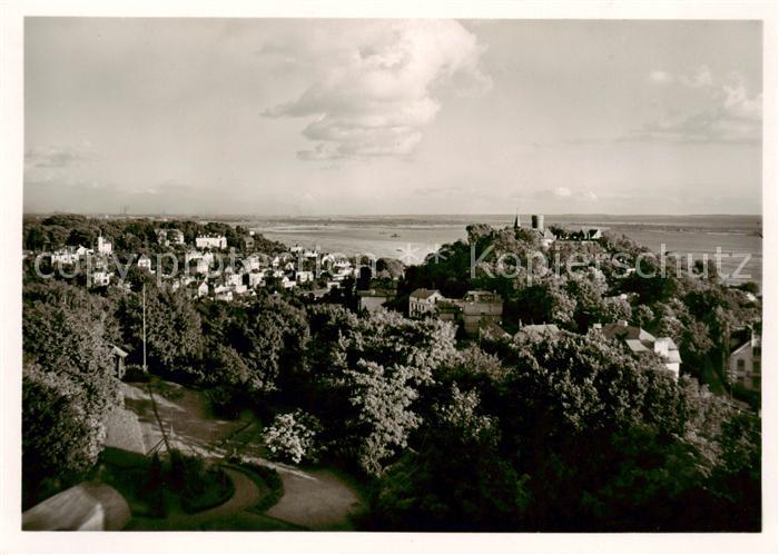 Blankenese Hamburg Panorama mit Suellberg und Elbe