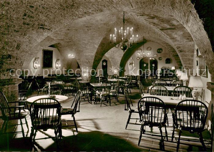 BRAUNSCHWEIG CITY Gewandhaus 1000jaehriger Trinkkeller Gaststube