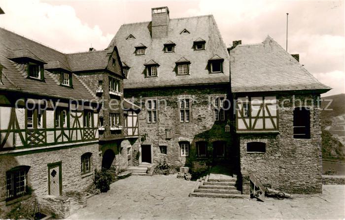 Bacharach Rhein Jugendburg Stahleck Hofpartie