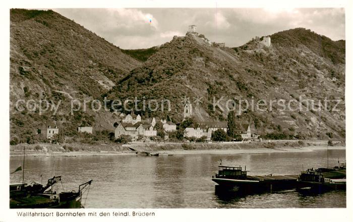 Bornhofen Kamp Rhein Panorama mit den feindlichen Bruedern Ruine Liebenstein und