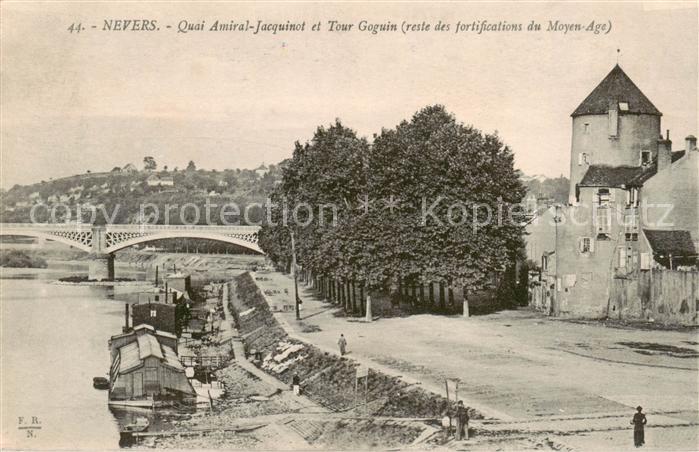 Nevers 58 Quai Amiral Jacquinot et Tour Goguin