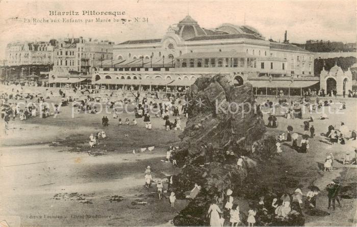 Biarritz Pyrenees Atlantiques La Roche aux Enfants par Maree basse