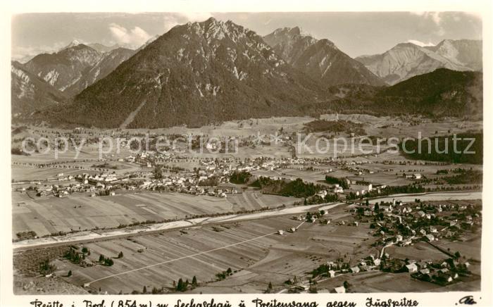 Reutte Tirol Lechaschau und Breitenwana mit Zugspitze