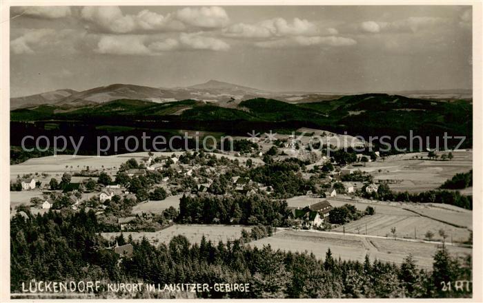 Lueckendorf mit Lausitzer Gebirge