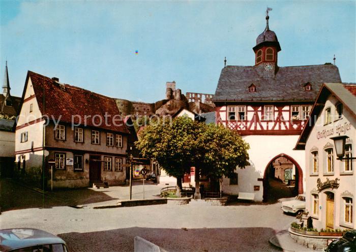 Koenigstein Taunus Motiv am alten Rathaus Altstadt Gasthaus Torbogen
