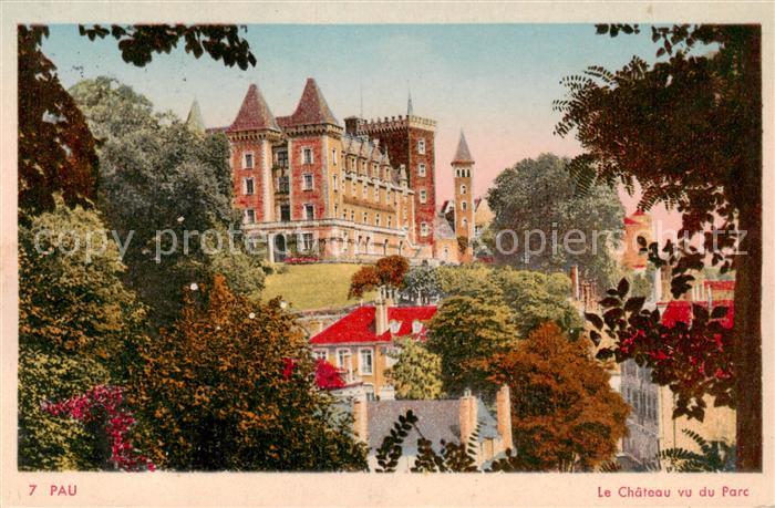 Pau 64 Le Chateau vu du Parc