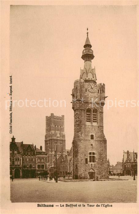 Bethune 62 Le Beffroi et la Tour de l'Eglise